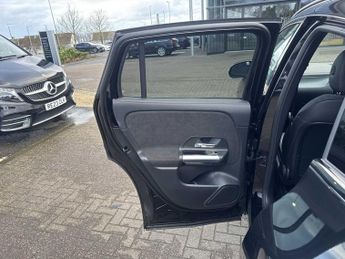 Mercedes-Benz EQA Urban Edition