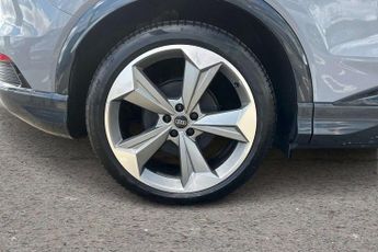 Audi Q4 Black Edition