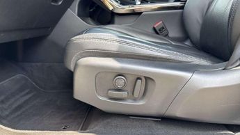 Land Rover Range Rover Evoque R-Dynamic SE