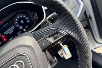 Audi Q3 Black Edition