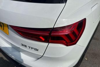 Audi Q3 Black Edition