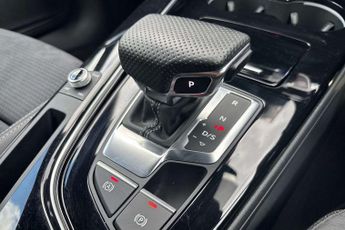Audi A4 Black Edition