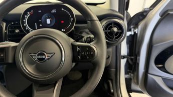 MINI Hatchback Cooper Classic