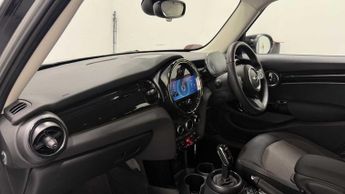 MINI Hatchback Cooper Classic