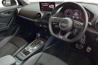 Audi Q2 Black Edition