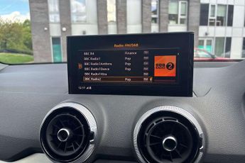 Audi Q2 S Line