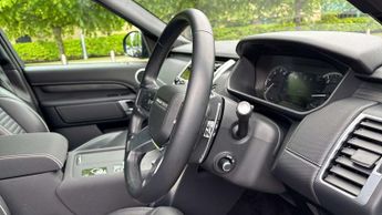 Land Rover Discovery R-Dynamic HSE