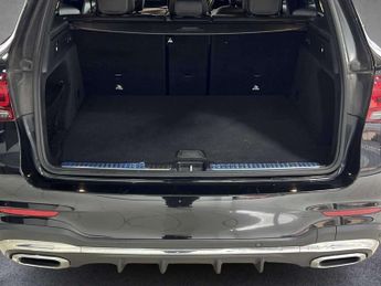 Mercedes-Benz GLC AMG Line