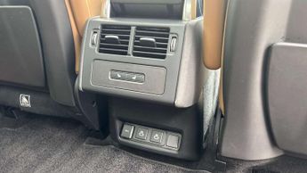 Land Rover Discovery R-Dynamic HSE