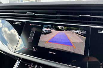Audi Q7 S Line