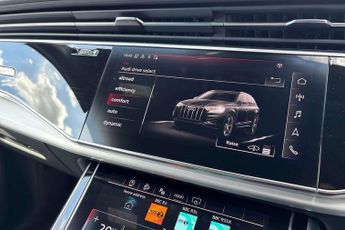 Audi Q7 S Line