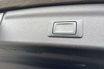 Audi Q3 Black Edition