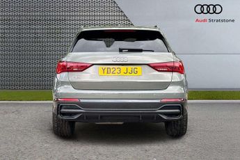 Audi Q3 Black Edition