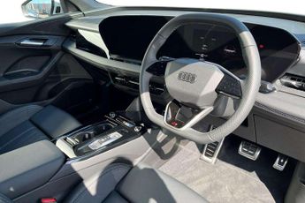 Audi Q6 S Line