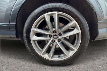 Audi Q3 Black Edition