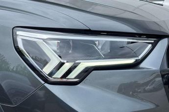 Audi Q3 Black Edition