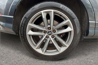 Audi Q3 Black Edition