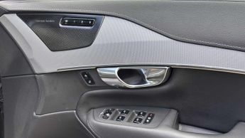 Volvo XC90 Plus