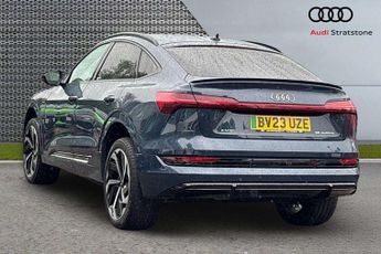 Audi E-Tron Black Edition