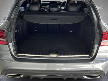 Mercedes-Benz C Class AMG Line Night Edition