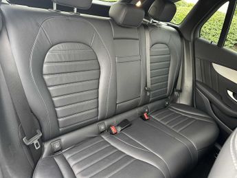 Mercedes-Benz GLC AMG Line
