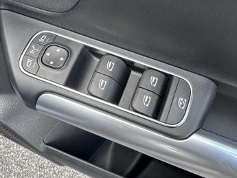 Mercedes-Benz EQA AMG Line