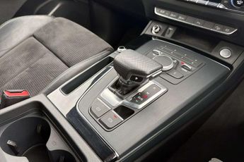 Audi Q5 Black Edition
