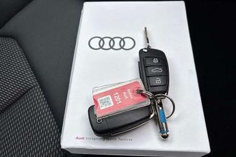 Audi Q2 S Line