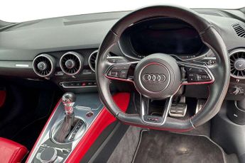 Audi TT TTS
