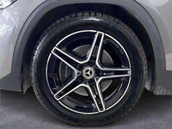 Mercedes-Benz GLA AMG Line
