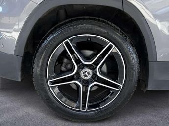 Mercedes-Benz GLA AMG Line