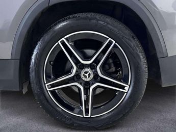Mercedes-Benz GLA AMG Line