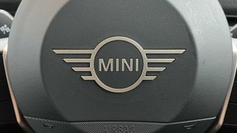 MINI Aceman E Sport