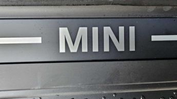MINI Cooper E Exclusive