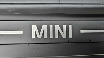 MINI Cooper SE Exclusive