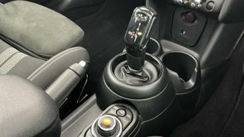 MINI Hatchback Cooper Sport