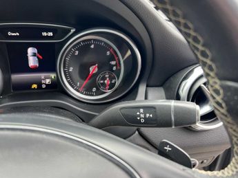 Mercedes-Benz GLA Sport
