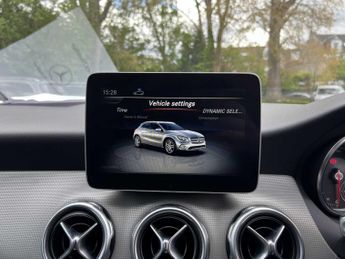 Mercedes-Benz GLA Sport
