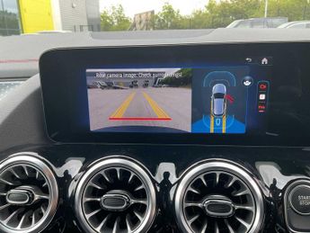 Mercedes-Benz EQA Urban Edition
