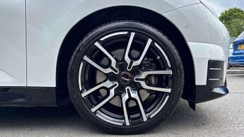 MINI Cooper SE Sport