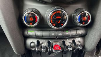 MINI Hatchback Cooper Classic