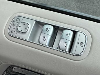 Mercedes-Benz G Class AMG Line