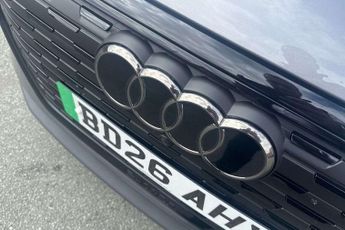 Audi Q4 Black Edition