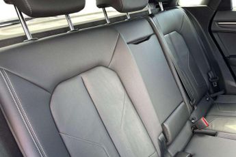 Audi Q3 S Line