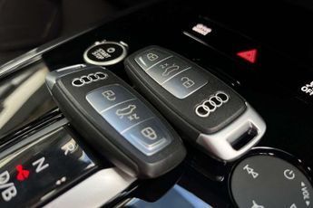 Audi Q4 Black Edition