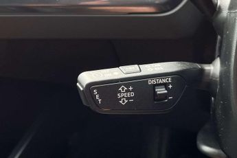 Audi Q4 Black Edition
