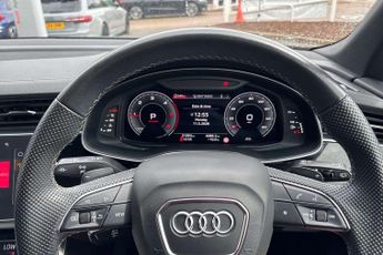 Audi Q7 S Line