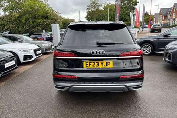 Audi Q7 S Line