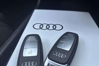 Audi Q4 Black Edition