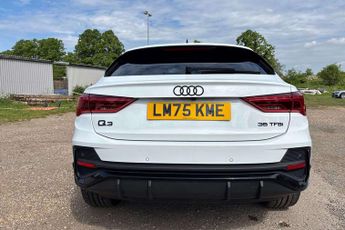 Audi Q3 Black Edition